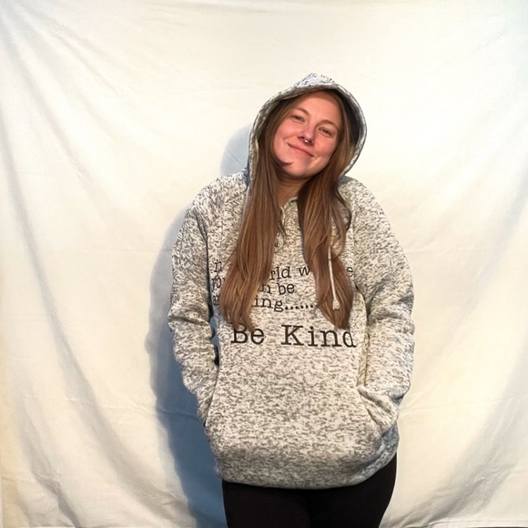 In a World Where You Can be Anything Be Kind XL Gray Hoodie. - Picture 4 of 6